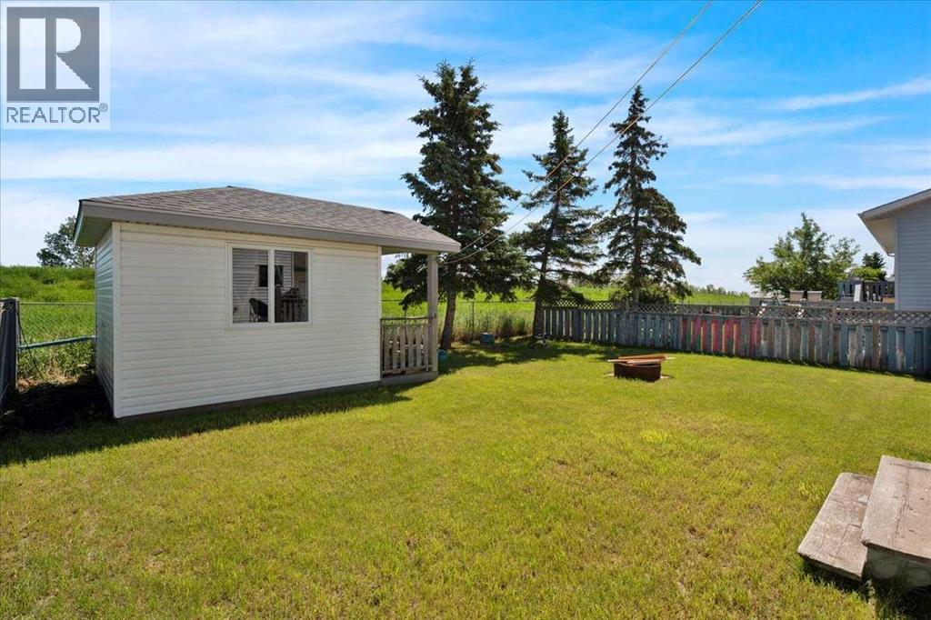 118 Meadowpark Drive, Carstairs, Alberta  T0M 0N0 - Photo 35 - A2325309