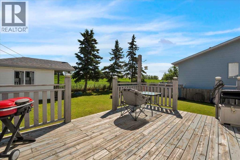118 Meadowpark Drive, Carstairs, Alberta  T0M 0N0 - Photo 28 - A2325309