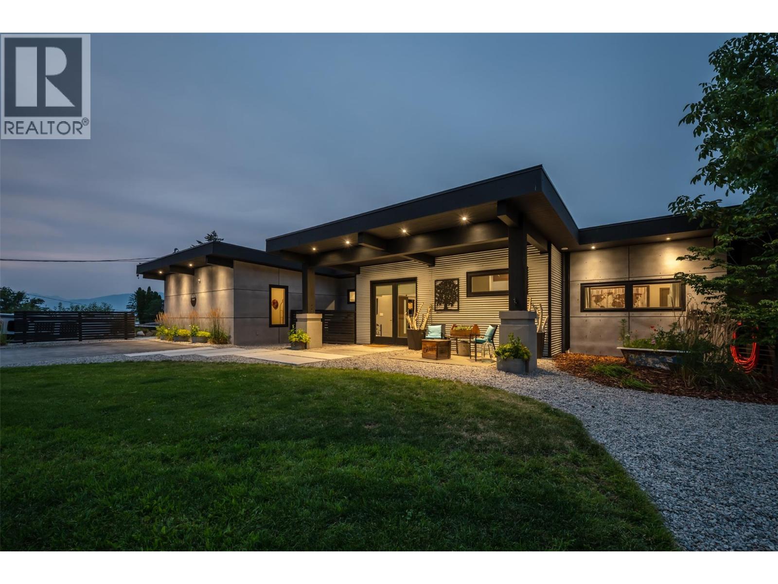 111 Hyslop Drive, Penticton, British Columbia  V2A 9A1 - Photo 63 - 10395639