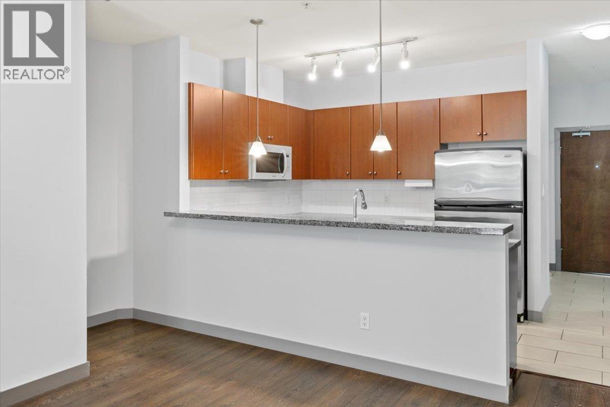 312 100 Capilano Road, Port Moody, British Columbia  V3H 5M9 - Photo 5 - R3152009