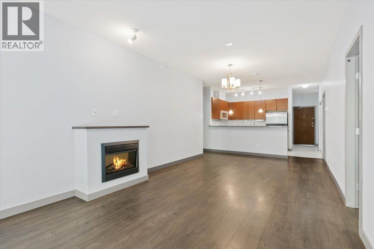 312 100 Capilano Road, Port Moody, British Columbia  V3H 5M9 - Photo 7 - R3152009