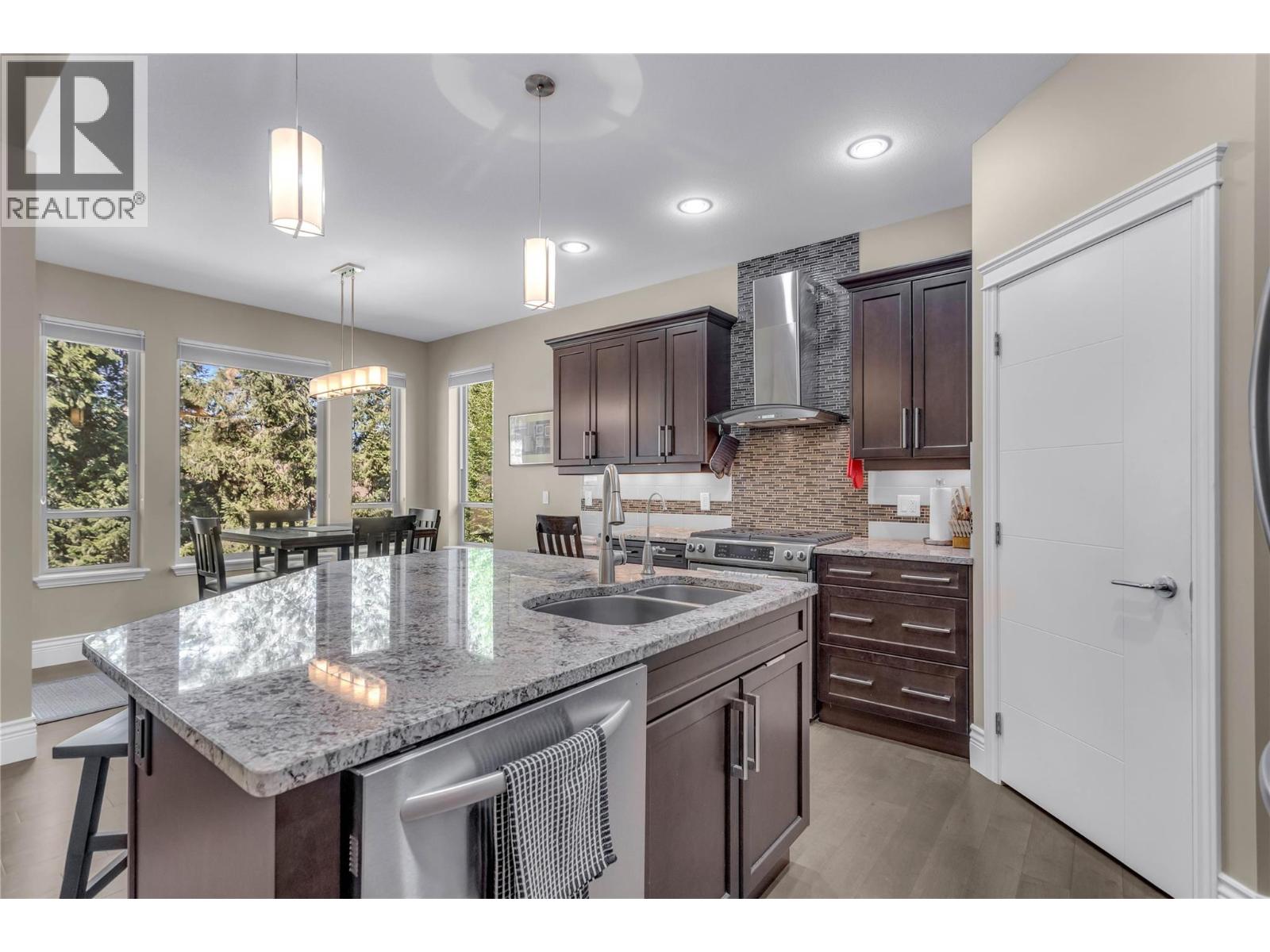 4157 Gallaghers Fairway S, Kelowna, British Columbia  V1W 5G3 - Photo 11 - 10396583