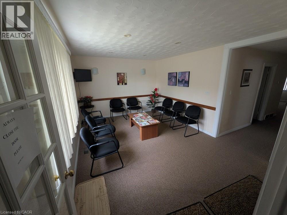 663 Coronation Boulevard, Cambridge, Ontario  N1R 3G4 - Photo 6 - 40839597