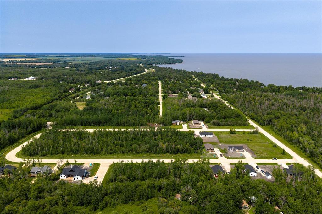 33 Everwood Crescent, Matlock, Manitoba R0C 2B0 - Photo 2 - 202608720