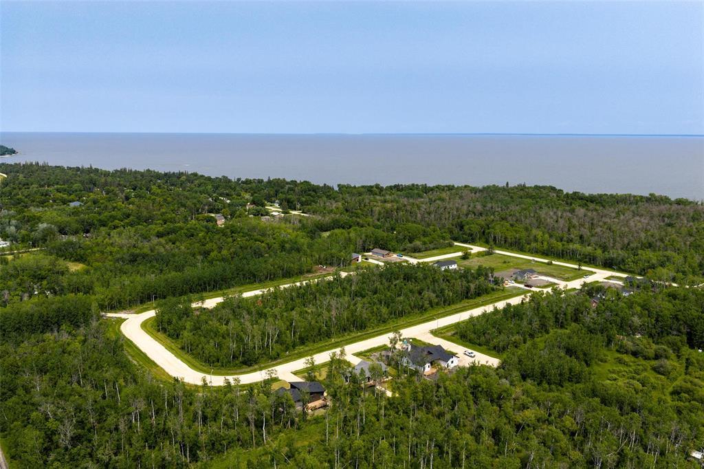 142 Everwood Crescent, Matlock, Manitoba R0C 2B0 - Photo 1 - 202608757