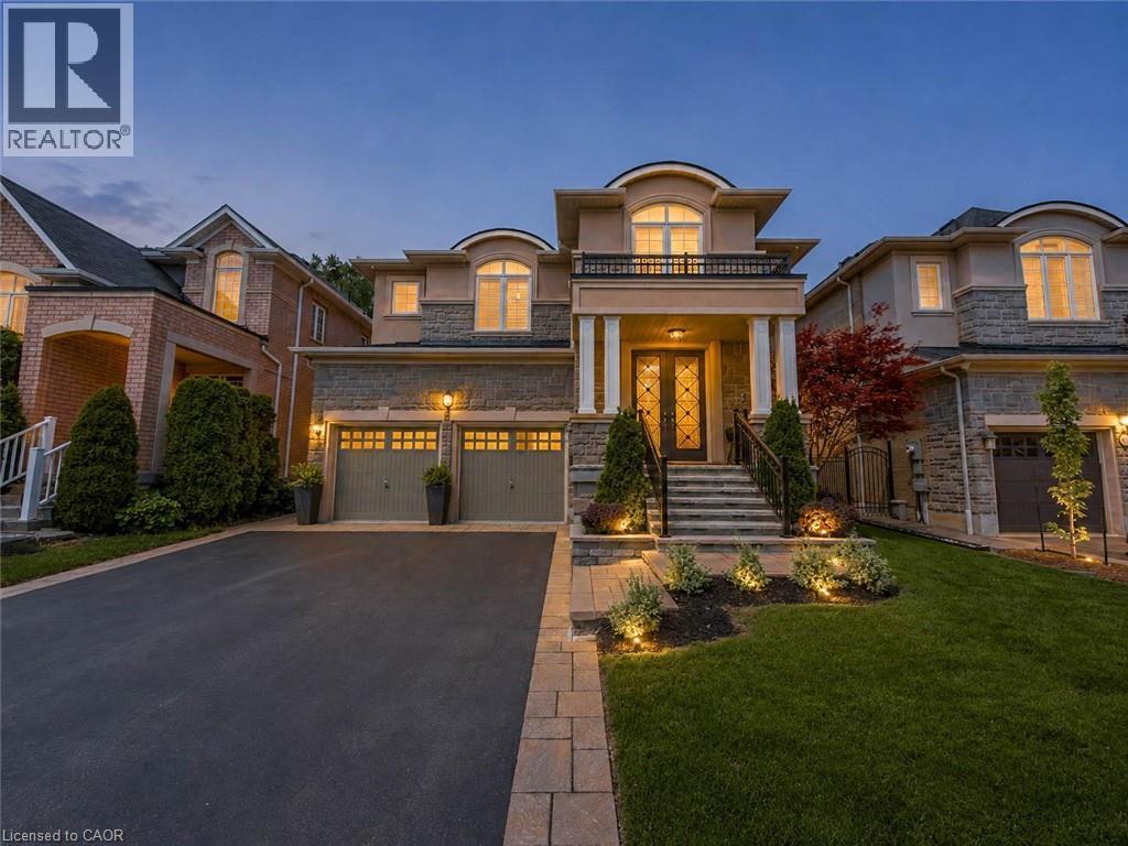 80 SUTHERLAND Crescent, Ancaster, Ontario