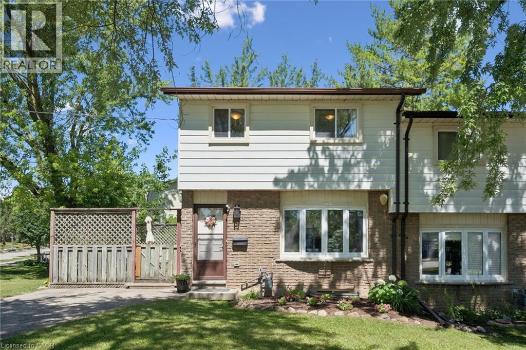 54 ELLIS Crescent Unit# A, Waterloo, Ontario