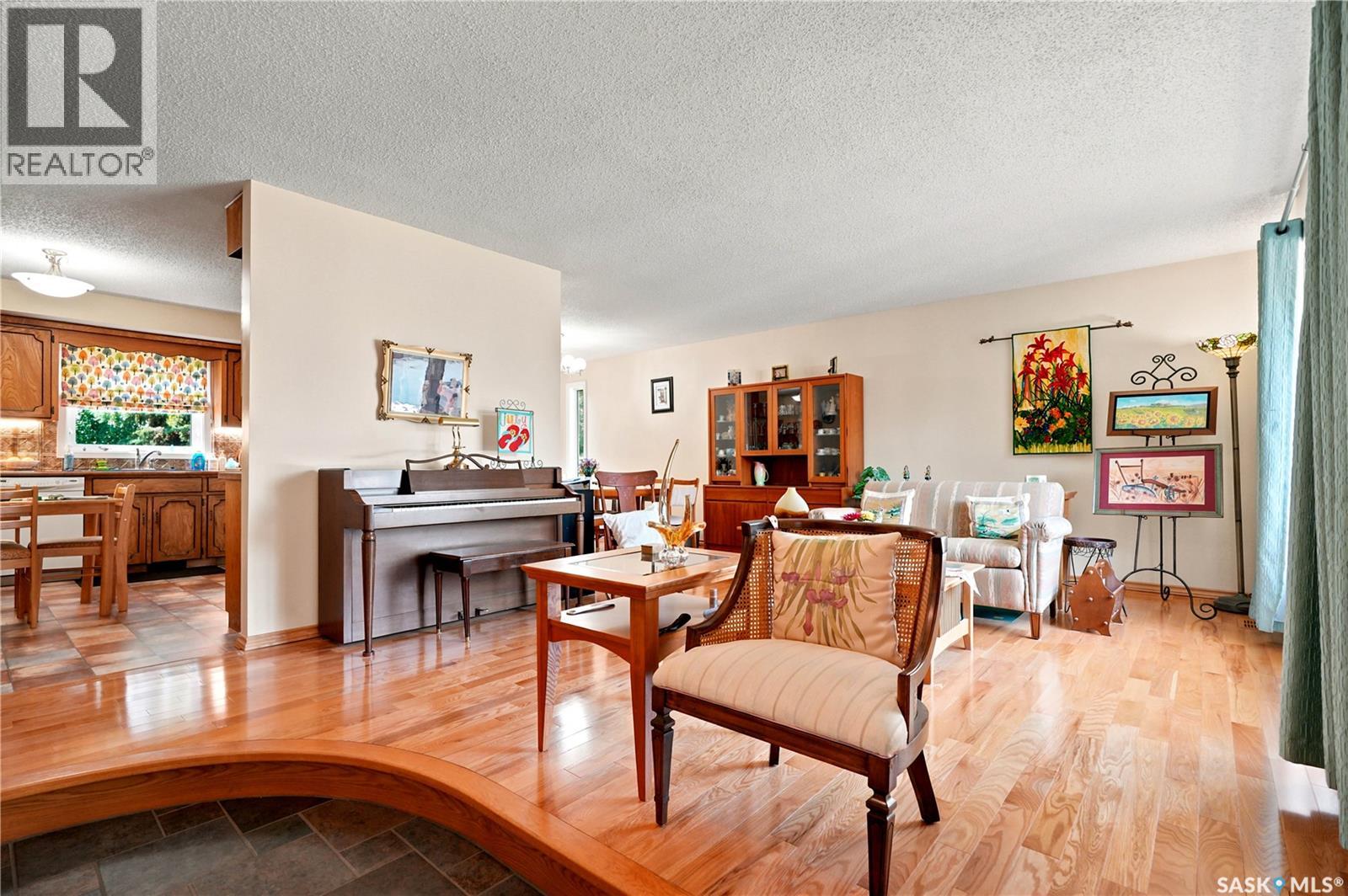522 Delaronde Road, Saskatoon, Saskatchewan  S7J 4A8 - Photo 7 - SK044440