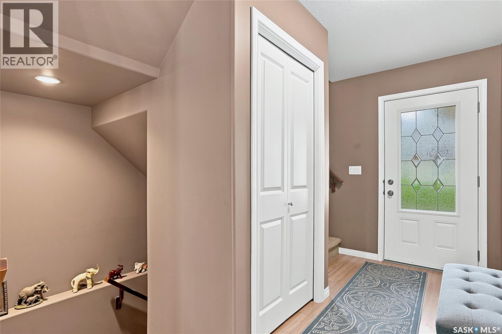 13 547 East Hampton Boulevard, Saskatoon, Saskatchewan  S7R 0H8 - Photo 3 - SK044370