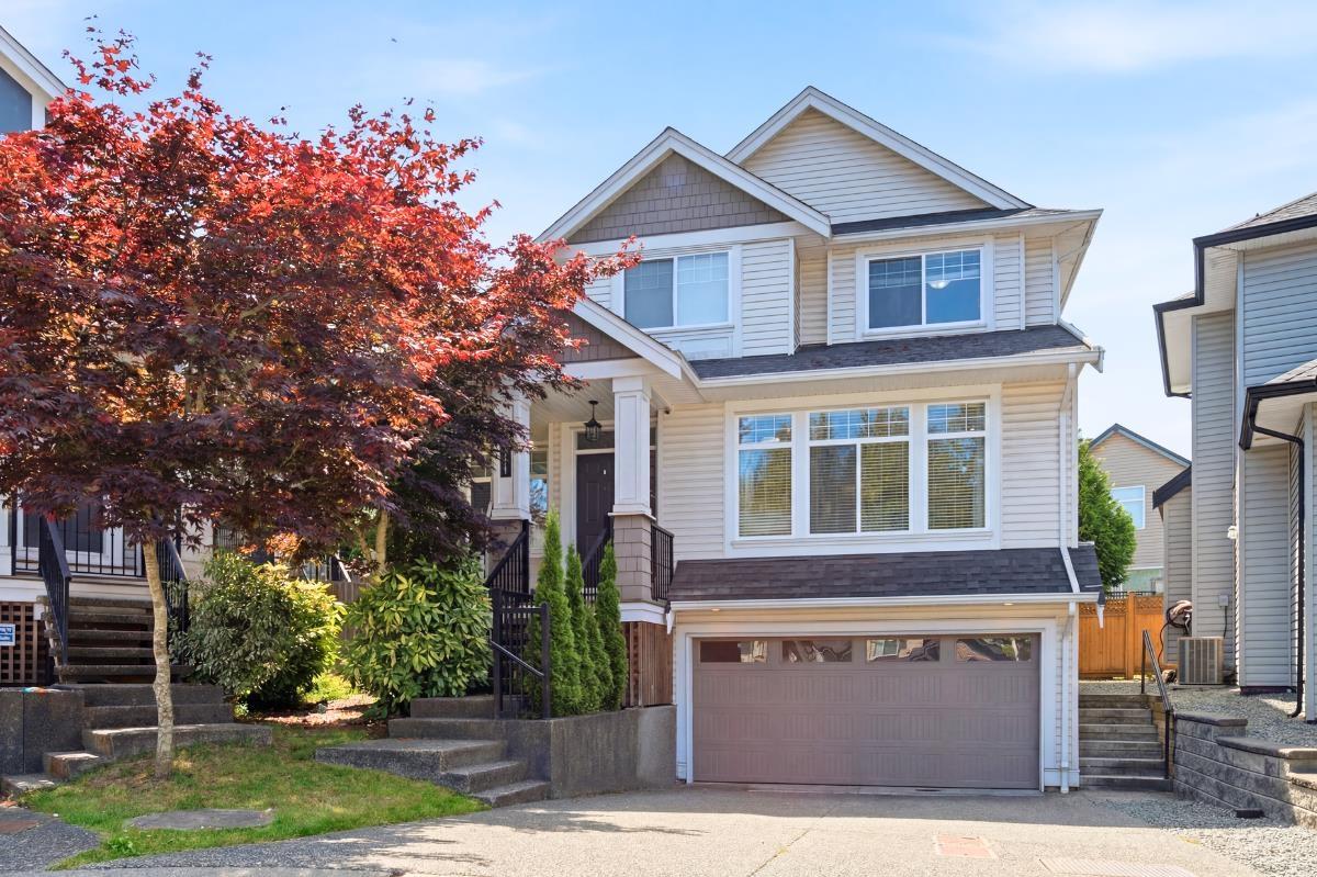 6071 145b Street, Surrey, British Columbia  V3S 4R6 - Photo 2 - R3139084