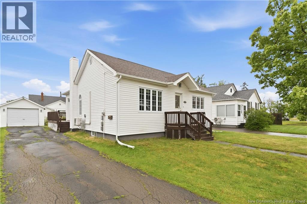 14 Keillor Street, Moncton, New Brunswick  E1C 7K7 - Photo 1 - NB145135