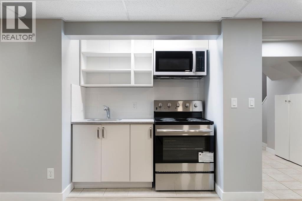69 Winslow Crescent SW, Calgary, Alberta  T3C 2R3 - Photo 26 - A2326413