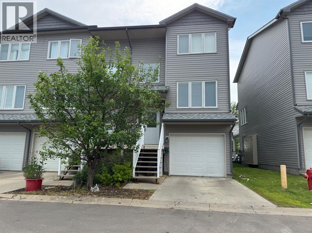 8, 100 Albion Drive, Fort McMurray, Alberta