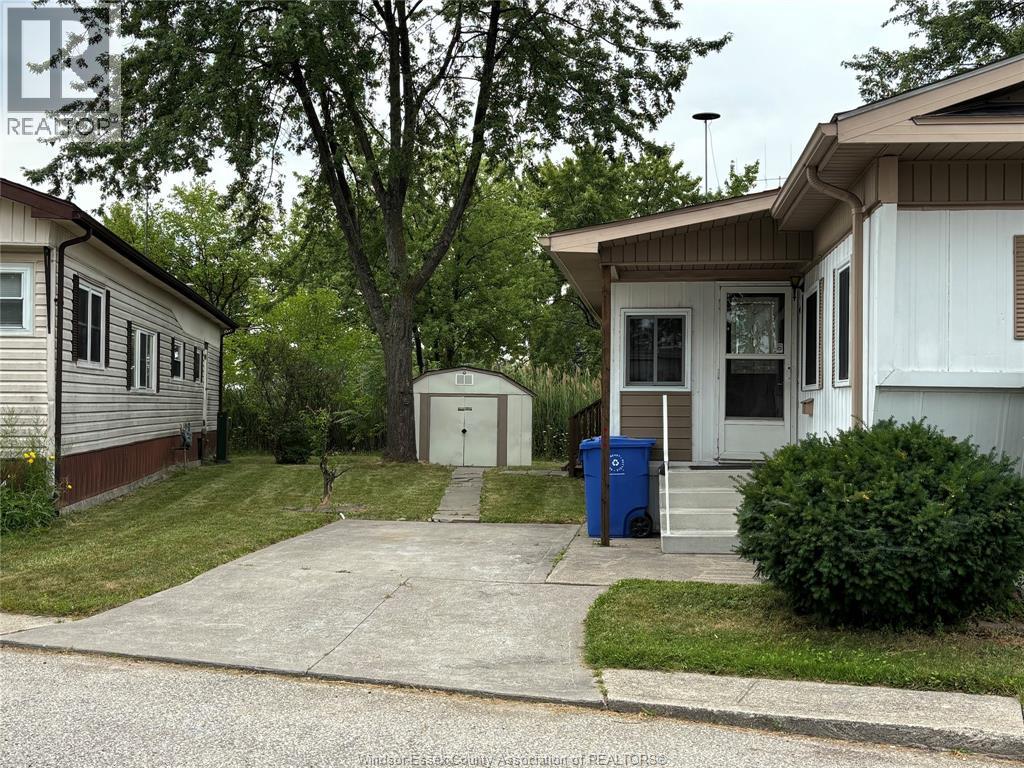 15 Wilder South, Lakeshore, Ontario  N8N 2T1 - Photo 5 - 26018786