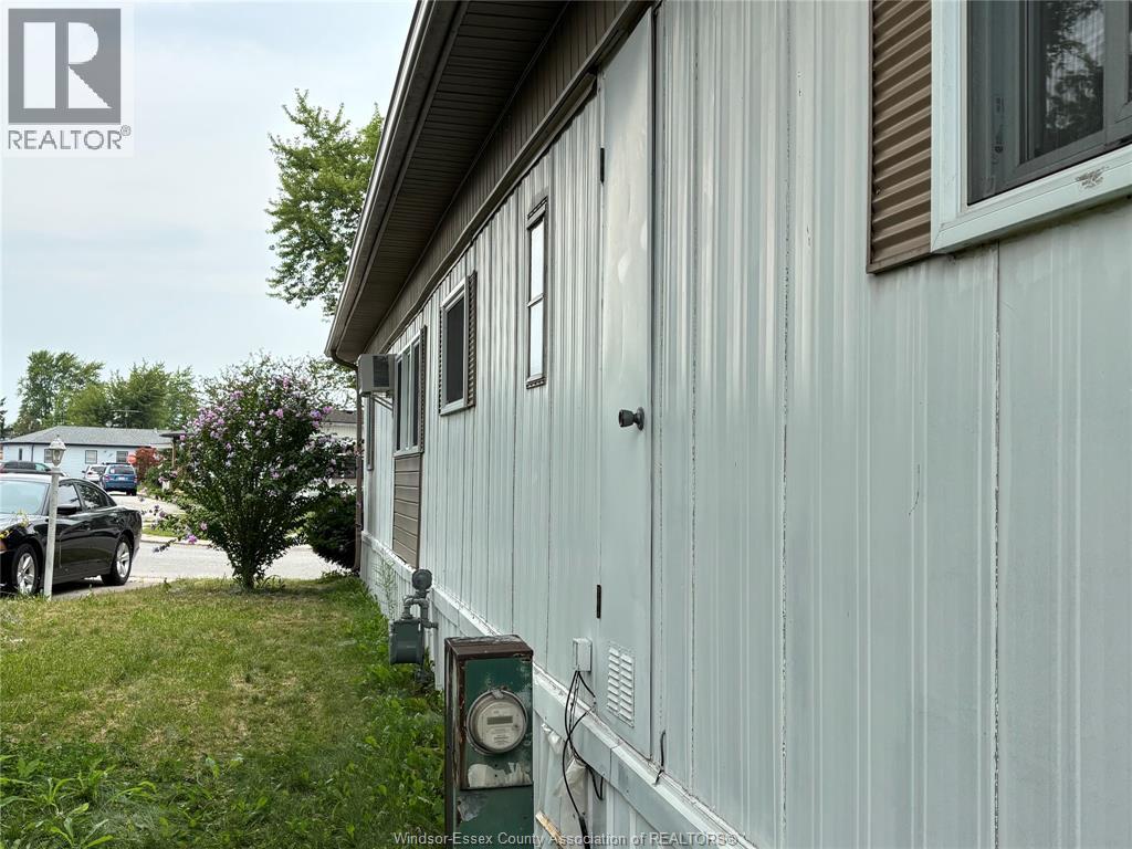 15 Wilder South, Lakeshore, Ontario  N8N 2T1 - Photo 8 - 26018786