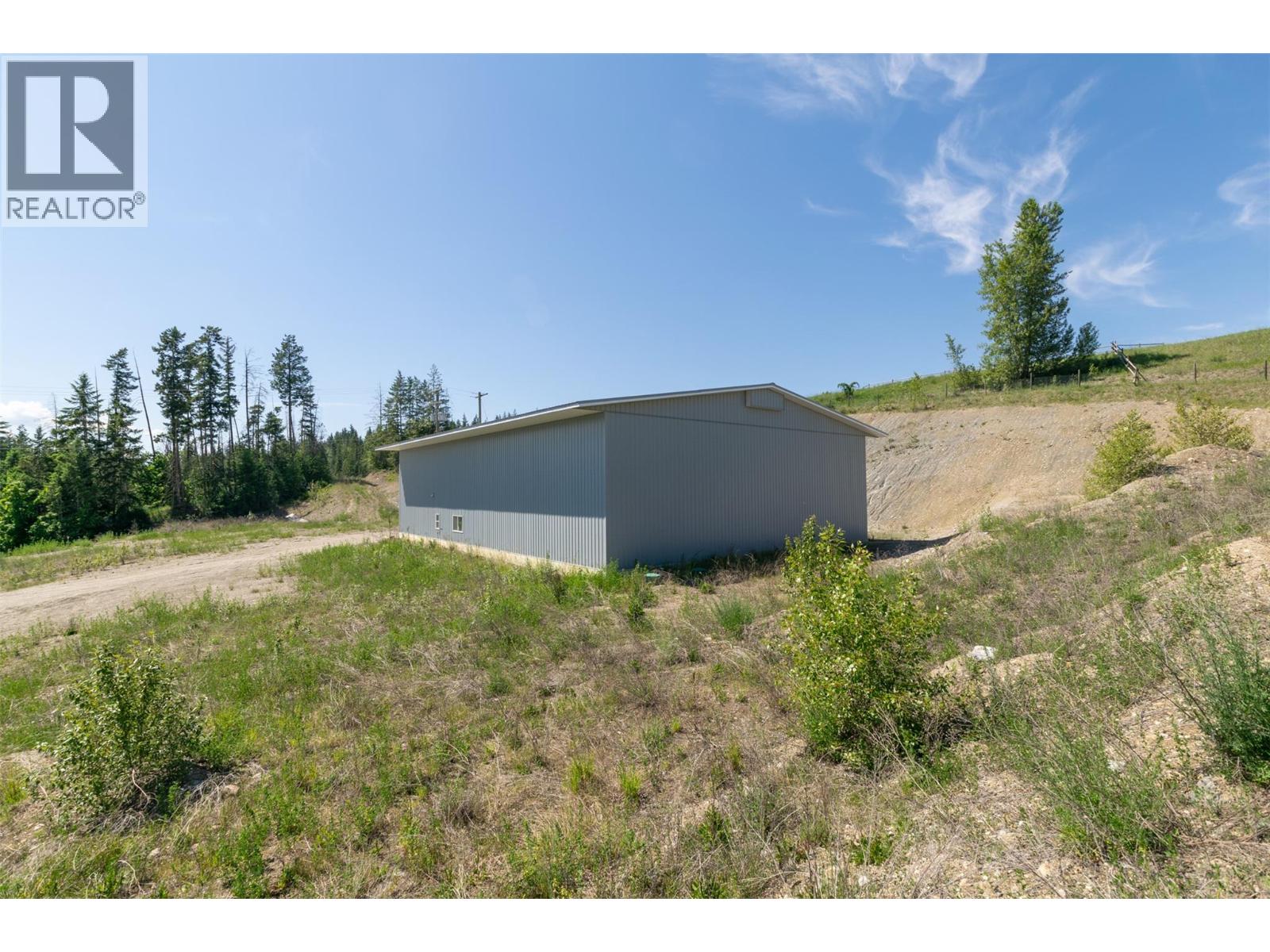 78 97b Highway, Enderby, British Columbia  V0E 1V0 - Photo 7 - 10390251