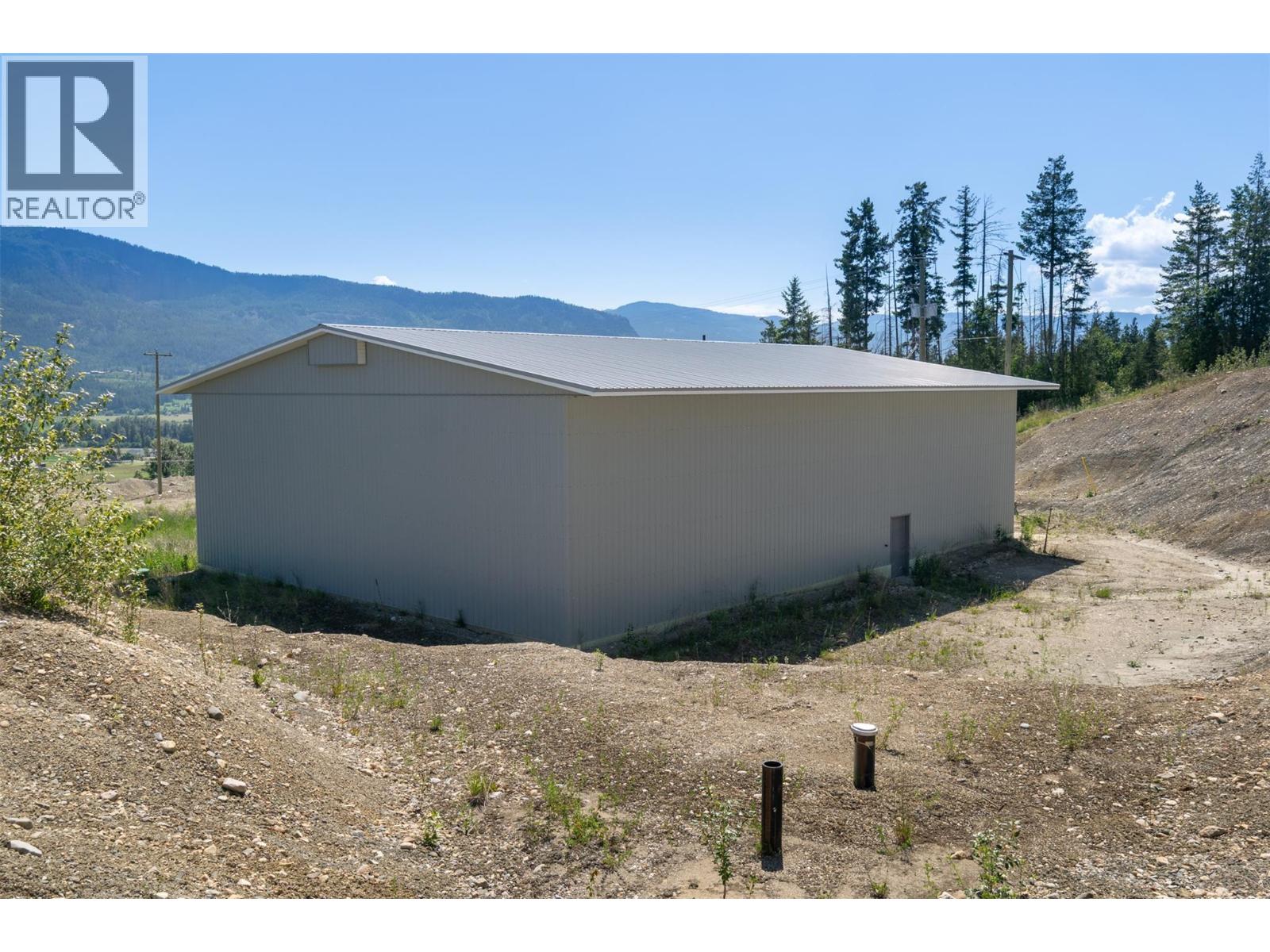 78 97b Highway, Enderby, British Columbia  V0E 1V0 - Photo 9 - 10390251