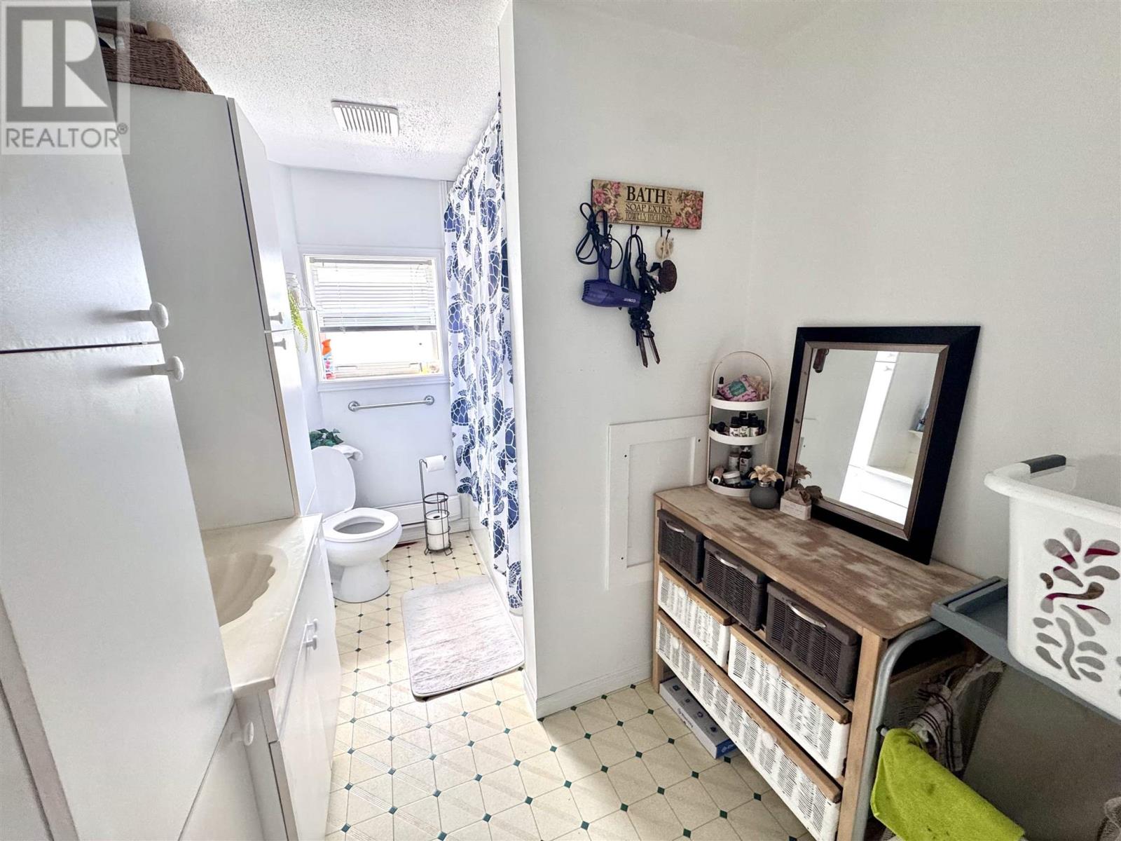 617 Des Noisettes Rue, Dubreuiville, Ontario  P0S 1B0 - Photo 17 - SM262044