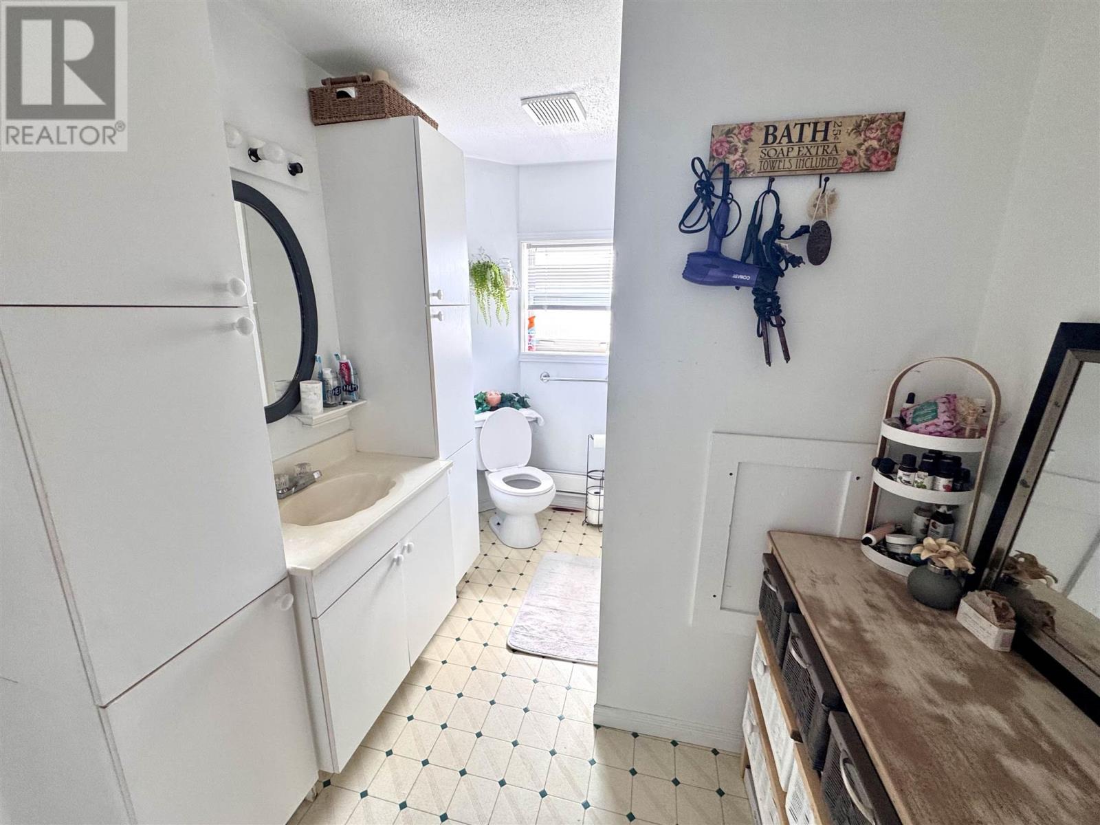 617 Des Noisettes Rue, Dubreuiville, Ontario  P0S 1B0 - Photo 18 - SM262044