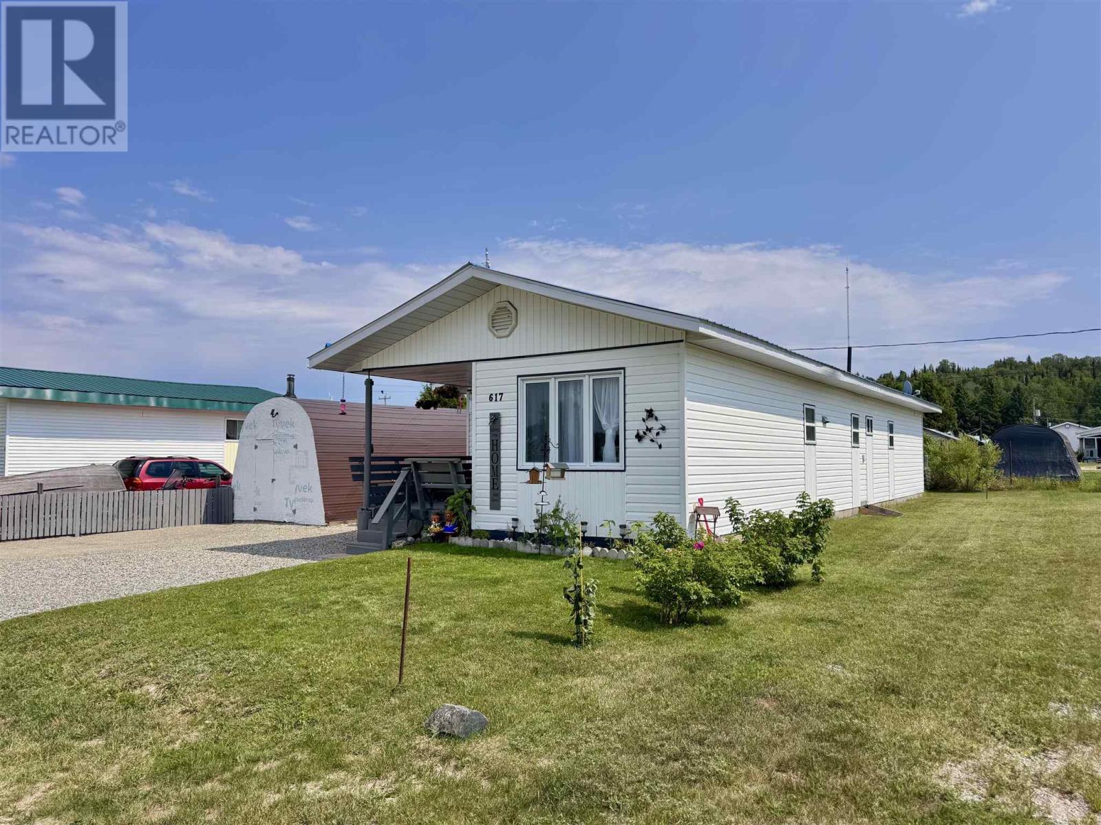 617 Des Noisettes Rue, Dubreuiville, Ontario  P0S 1B0 - Photo 23 - SM262044