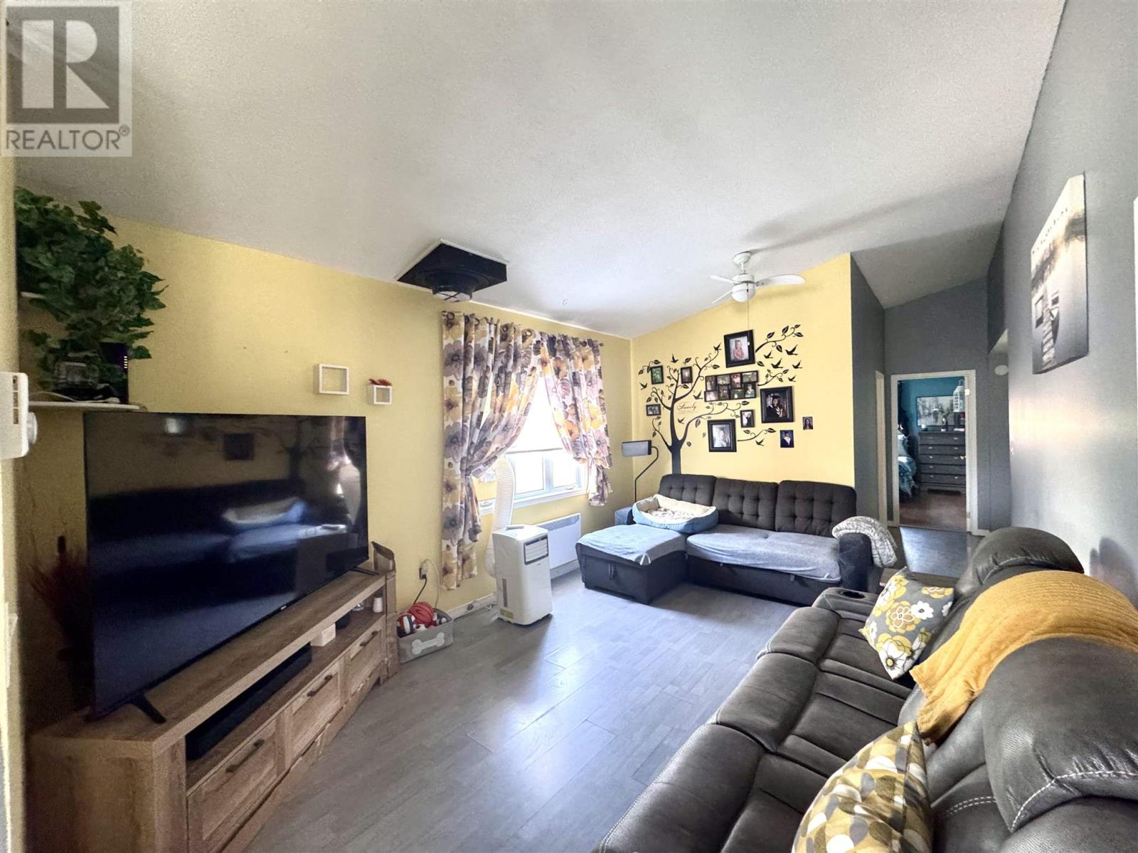 617 Des Noisettes Rue, Dubreuiville, Ontario  P0S 1B0 - Photo 6 - SM262044