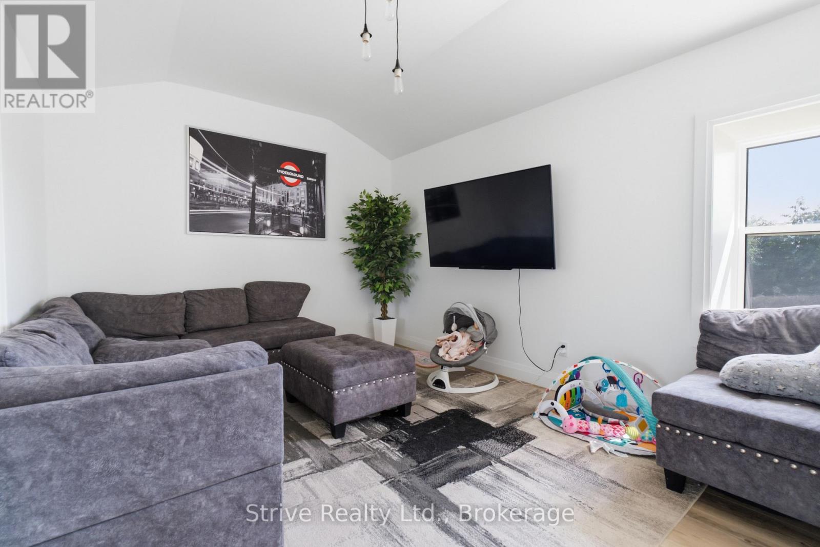 2433 Courtice Road, Clarington, Ontario  L1E 2M8 - Photo 15 - E13635950