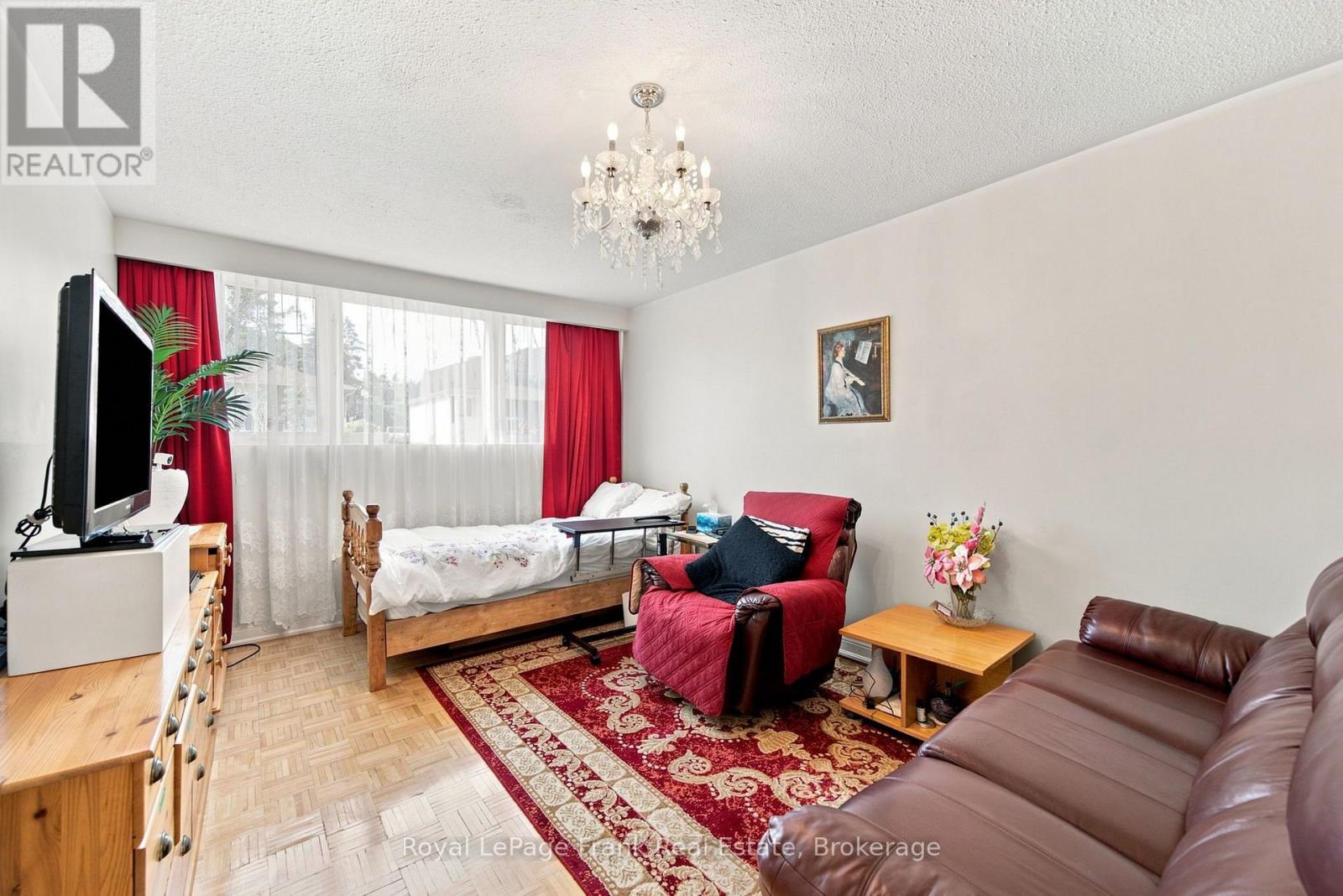 317 Dwight Avenue, Oshawa, Ontario L1J 1K8 - Photo 33 - E13636074