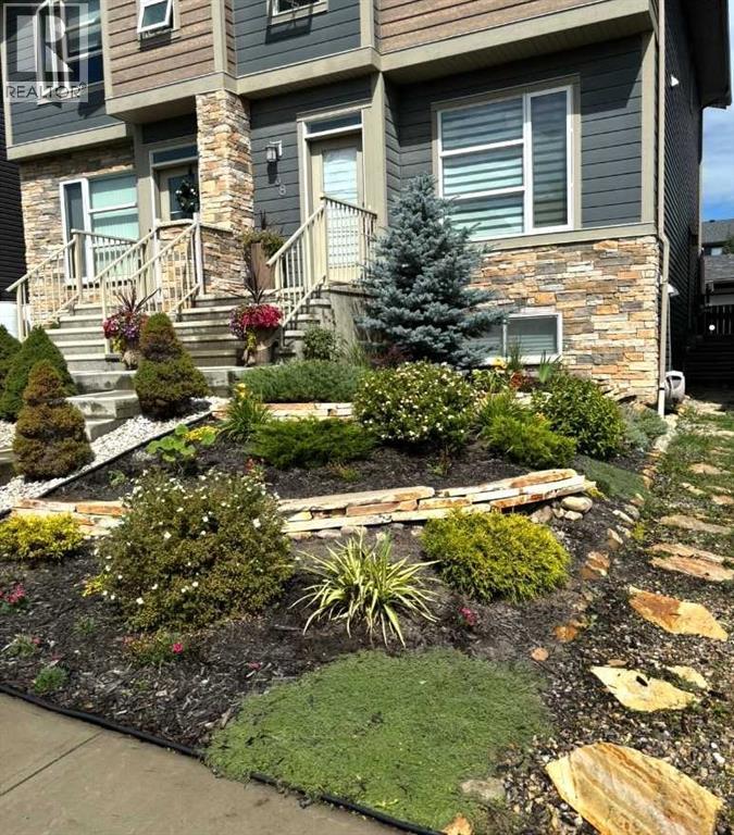 38 Sage Bluff Gate NW, Calgary, Alberta  T3R 0Y9 - Photo 4 - A2297224