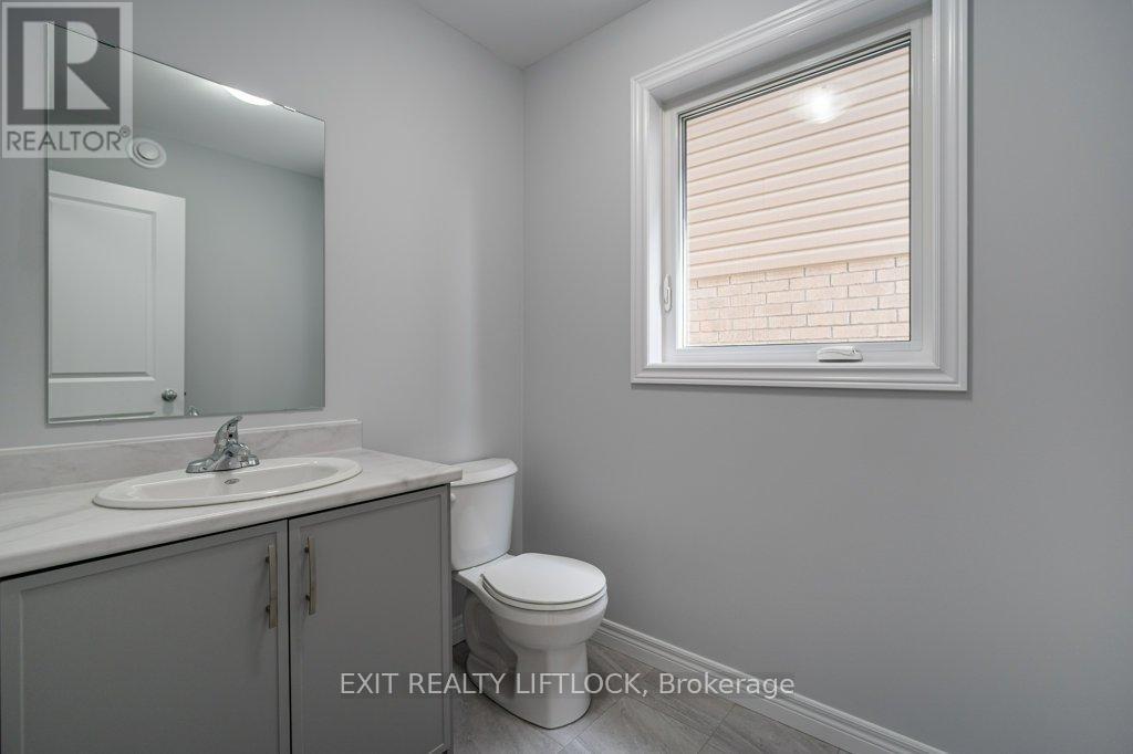 238 O'neil Street, Peterborough, Ontario  K9K 0H1 - Photo 5 - X13635896