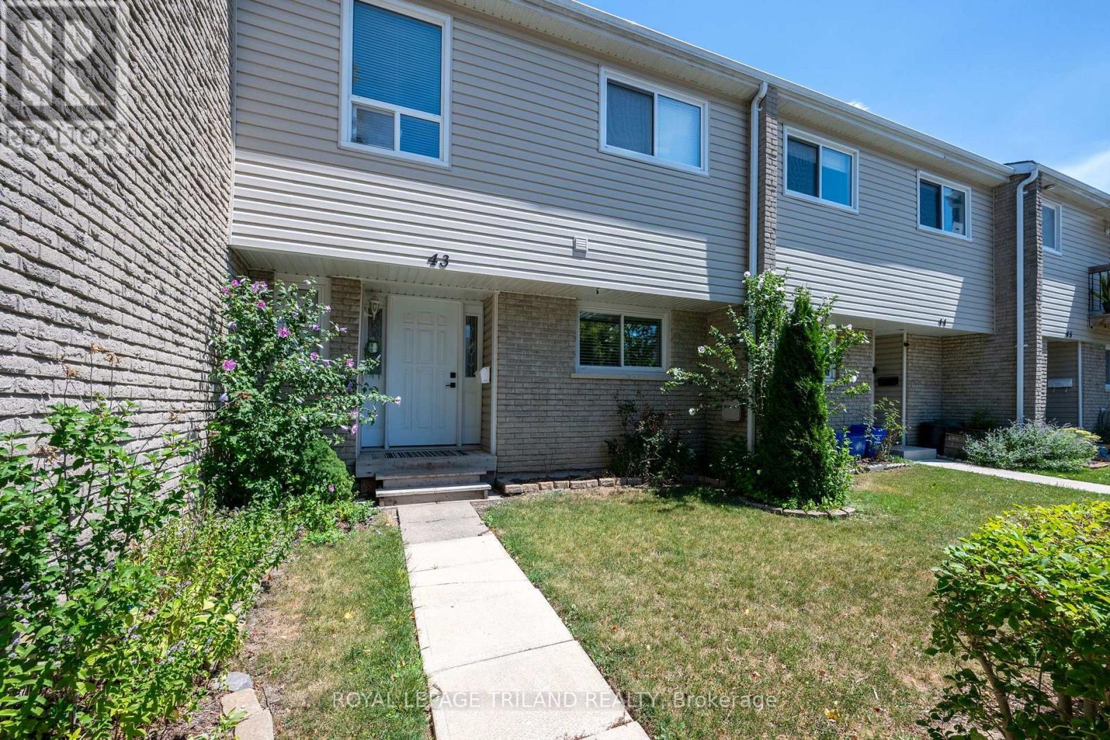 43 - 711 Osgoode Drive, London South, Ontario N6E 2C8 - Photo 1 - X13636006