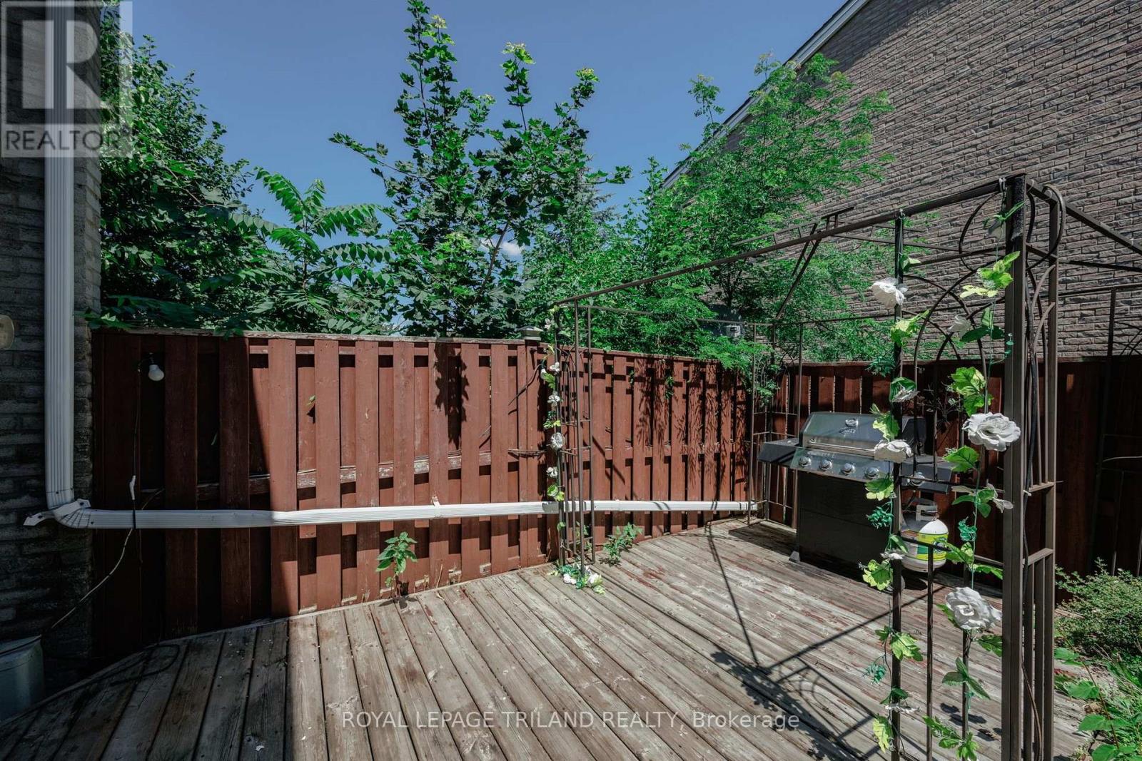 43 - 711 Osgoode Drive, London South, Ontario N6E 2C8 - Photo 34 - X13636006