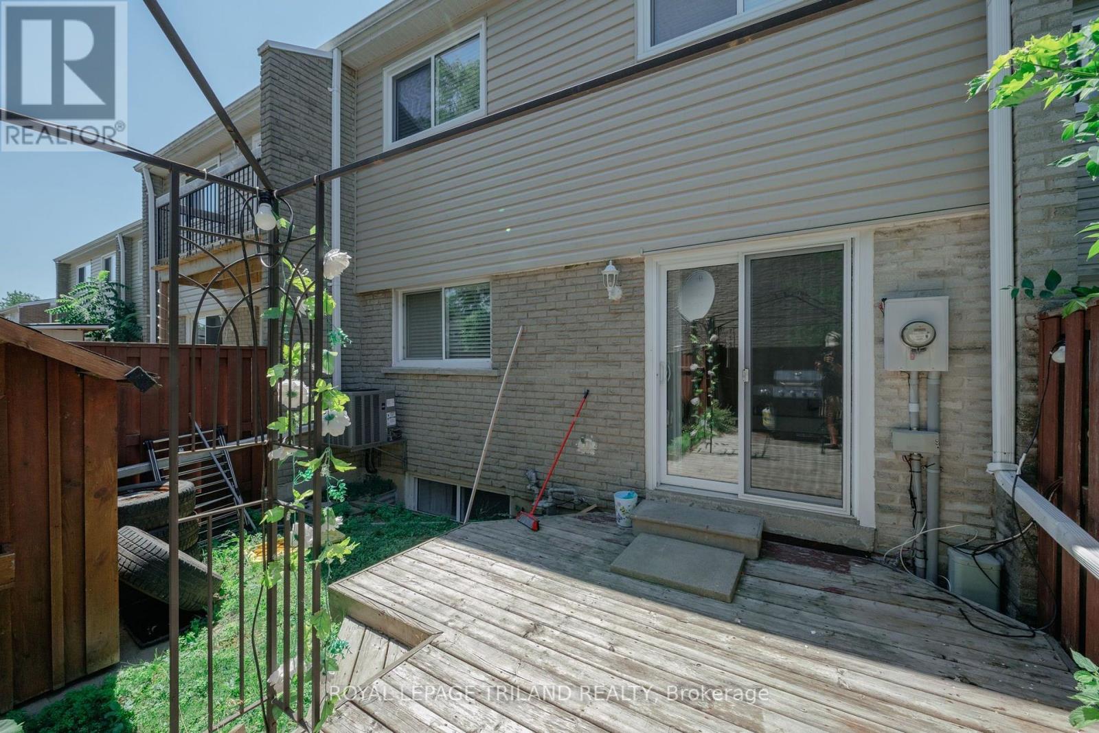 43 - 711 Osgoode Drive, London South, Ontario N6E 2C8 - Photo 36 - X13636006
