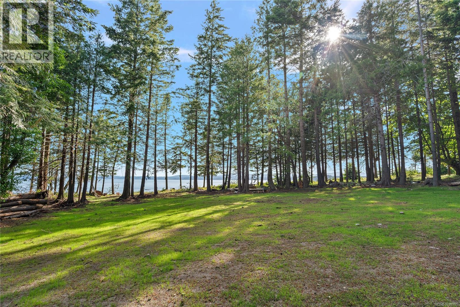 377 Evergreen Lane, Sidney Island, British Columbia  V8L 5Y9 - Photo 6 - 1038991