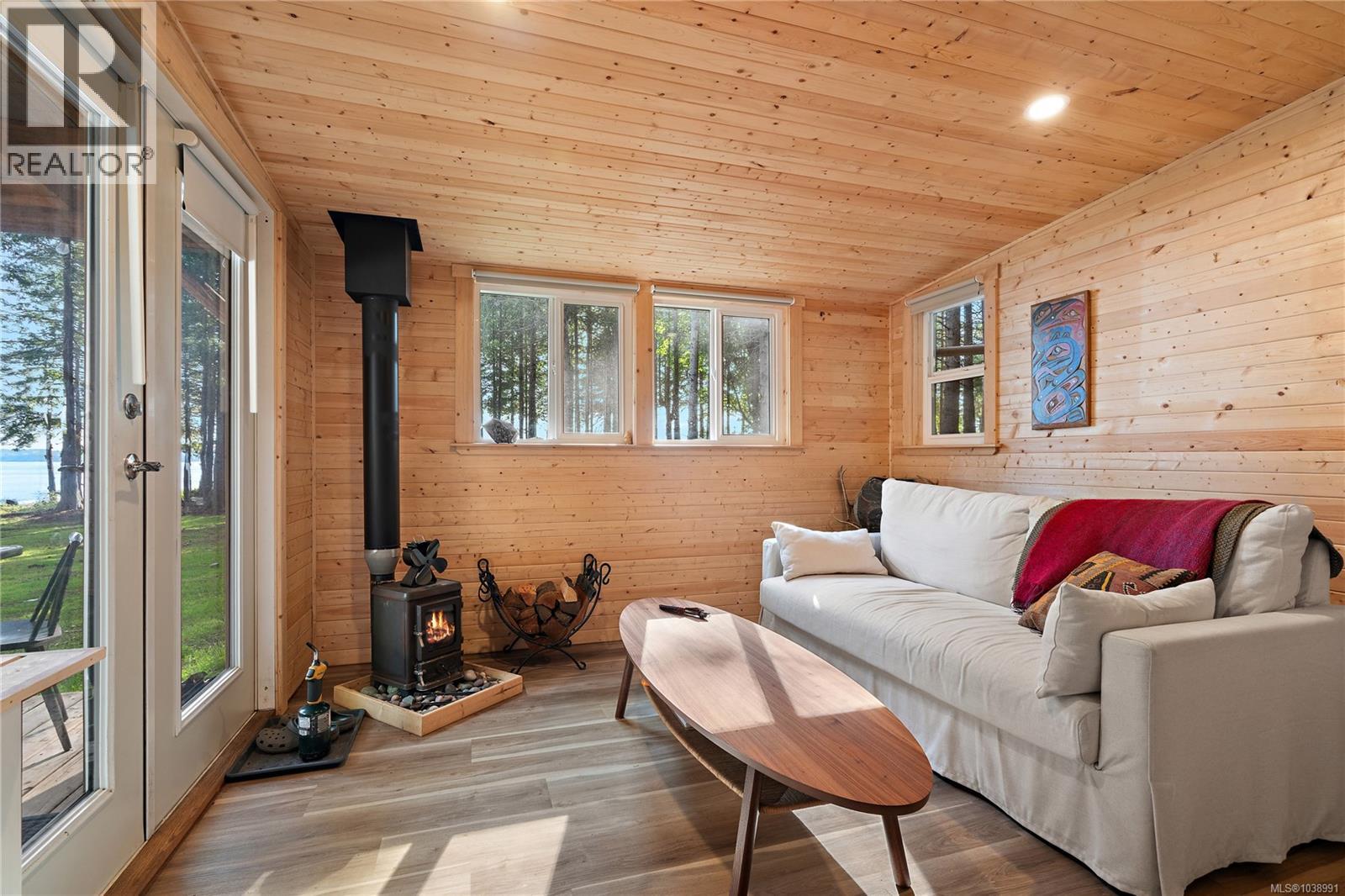 377 Evergreen Lane, Sidney Island, British Columbia