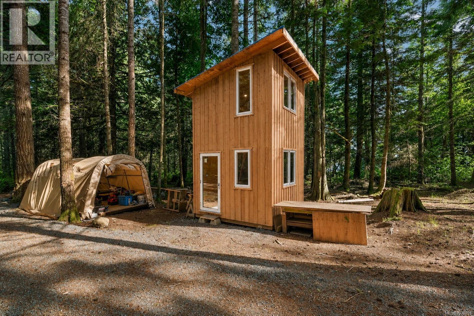 377 Evergreen Lane, Sidney Island, British Columbia  V8L 5Y9 - Photo 5 - 1038991