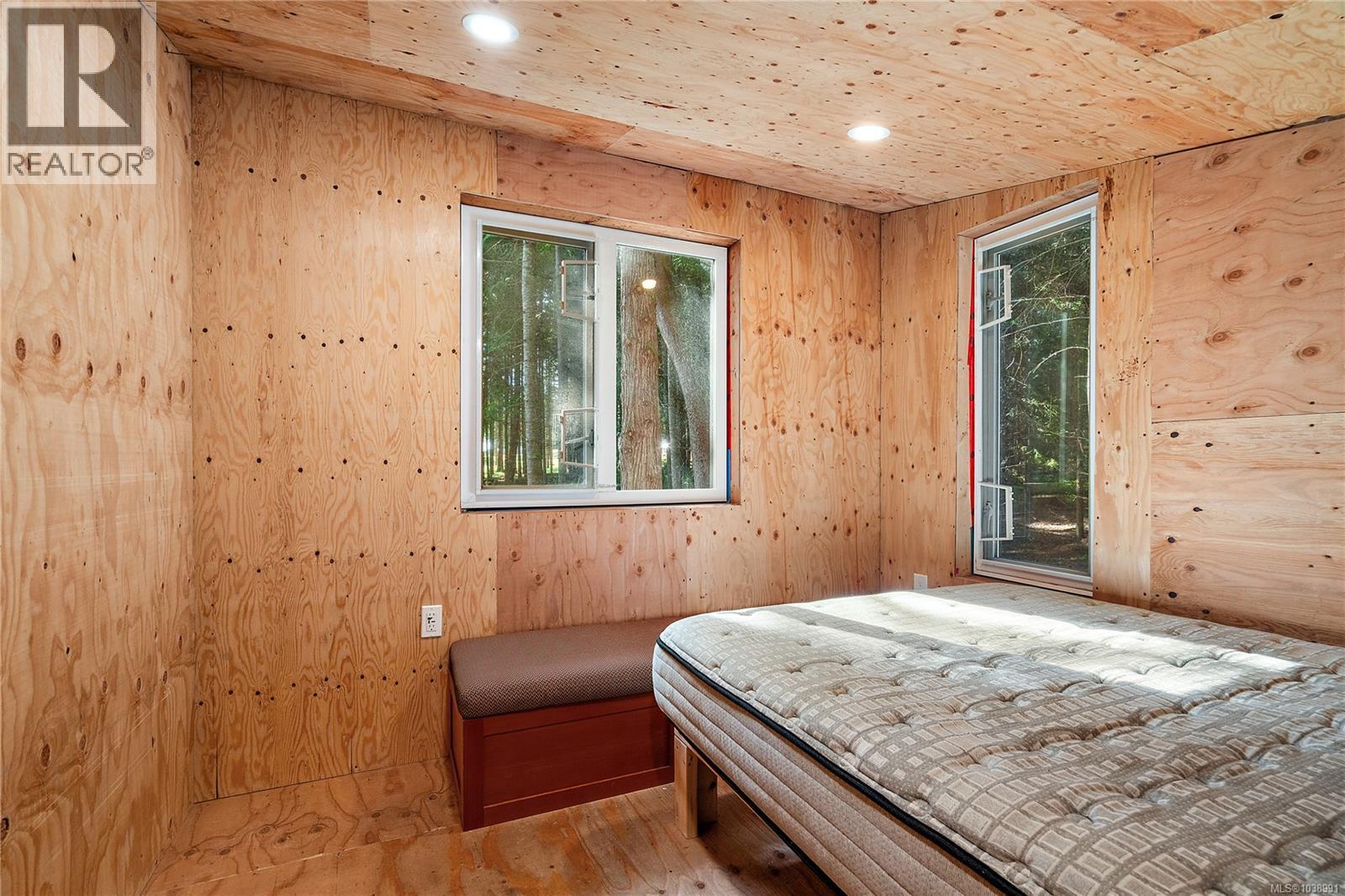 377 Evergreen Lane, Sidney Island, British Columbia  V8L 5Y9 - Photo 38 - 1038991