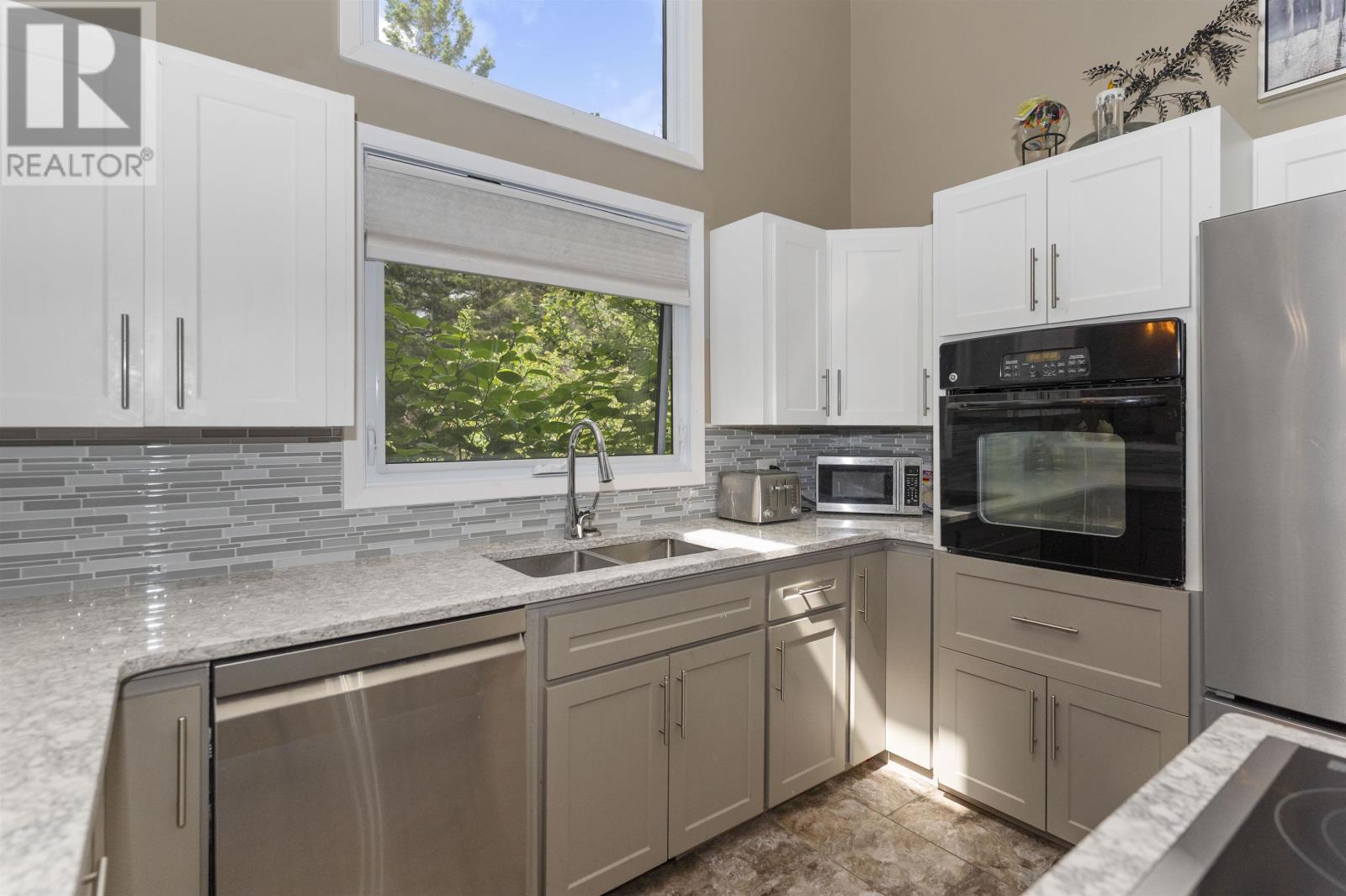 2100 Whitegates Dr, Thunder Bay, Ontario  P7K 1G2 - Photo 14 - TB2601684
