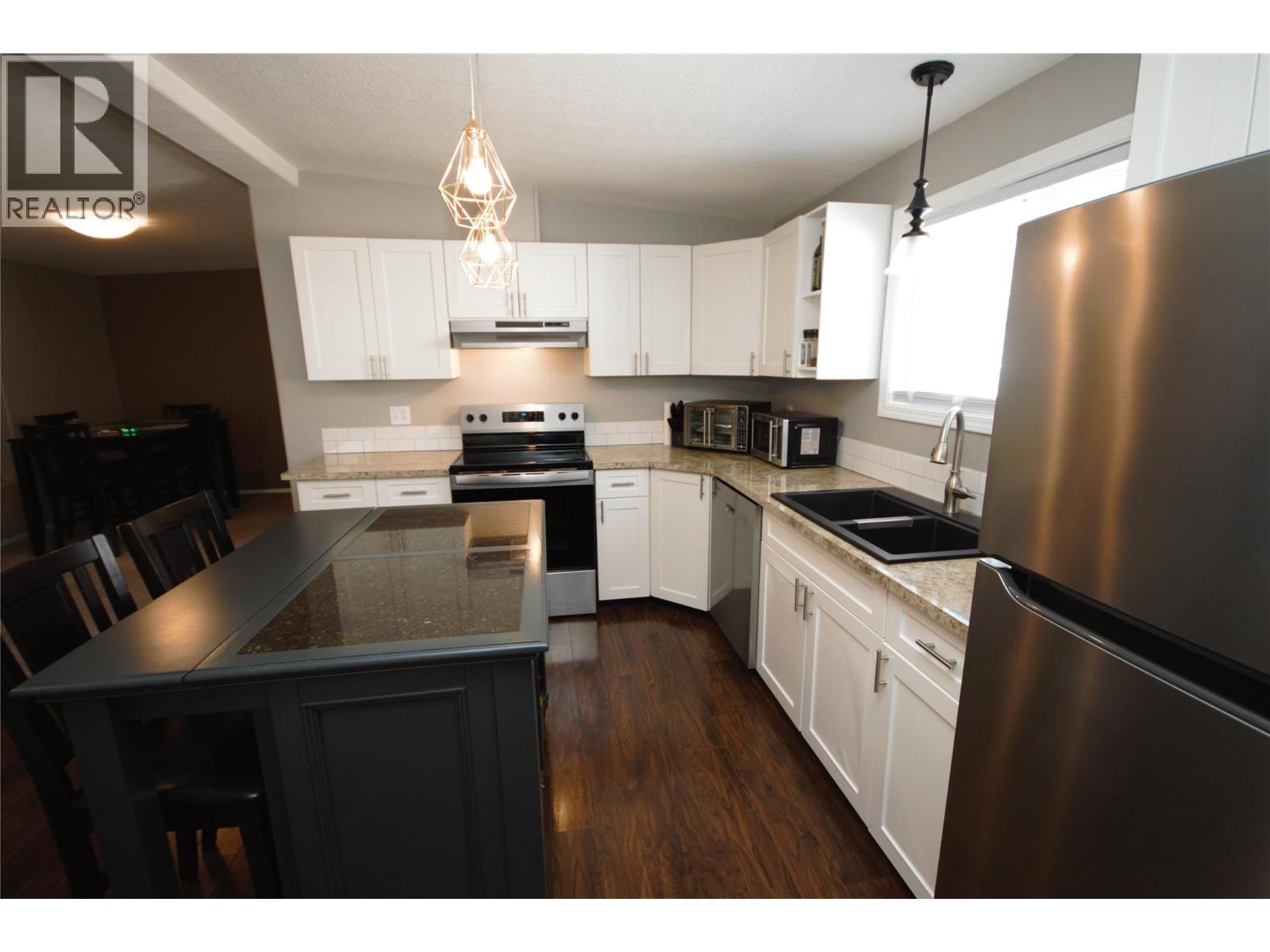 8598 Highway 97 Unit# 44 Oliver Photo 18 8598 Highway 97 Unit# 44 Oliver Photo 18
