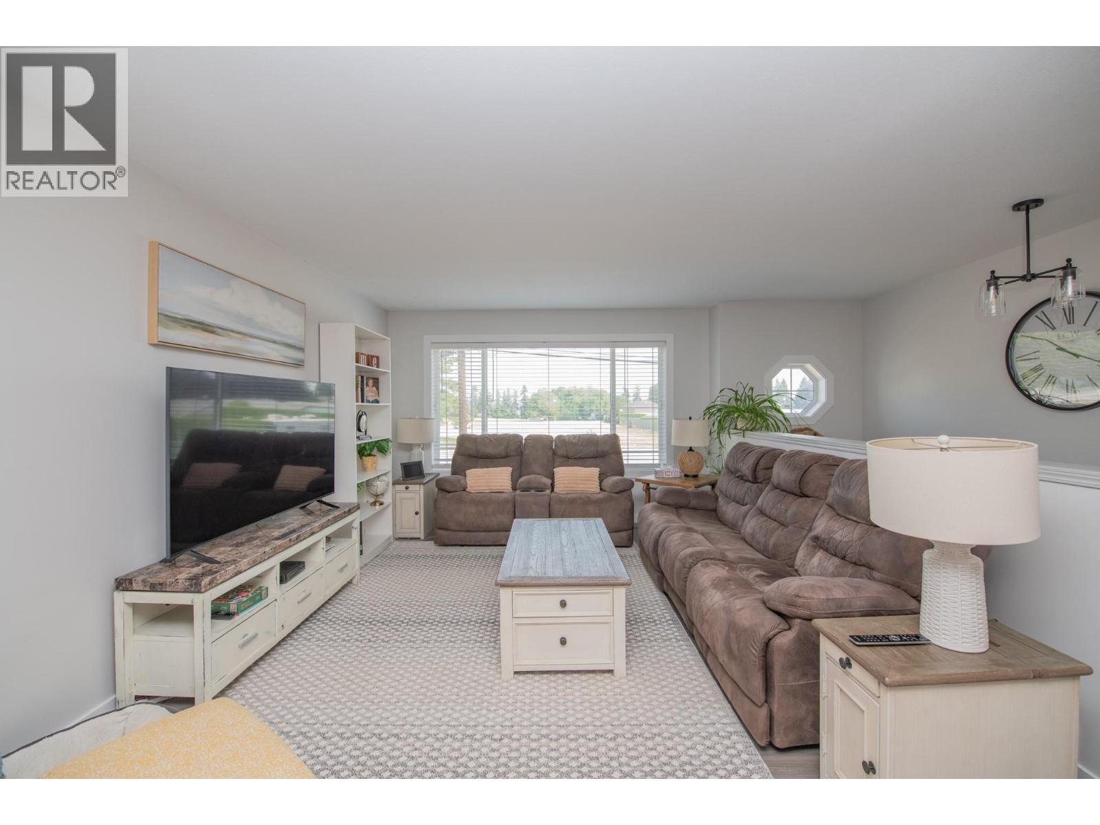 3645 Patten Drive, Armstrong, British Columbia  V4Y 0H9 - Photo 7 - 10395686