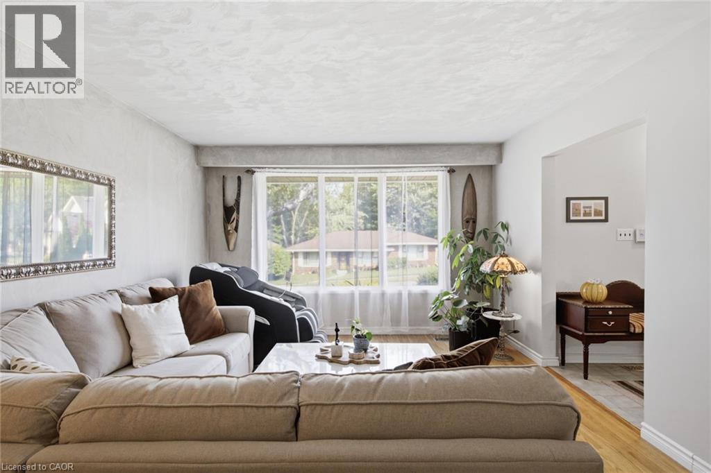 11 Summit Crescent, Guelph, Ontario  N1H 1S2 - Photo 6 - 40849199