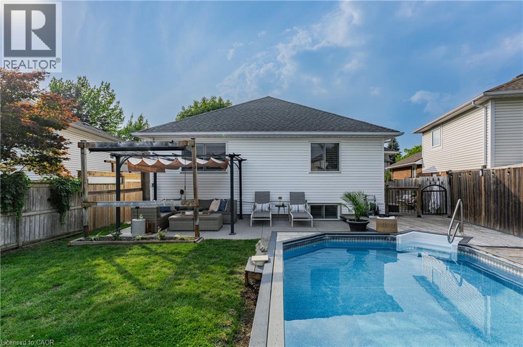 457 Eastbridge Boulevard, Waterloo, Ontario  N2K 3Y4 - Photo 46 - 40853074