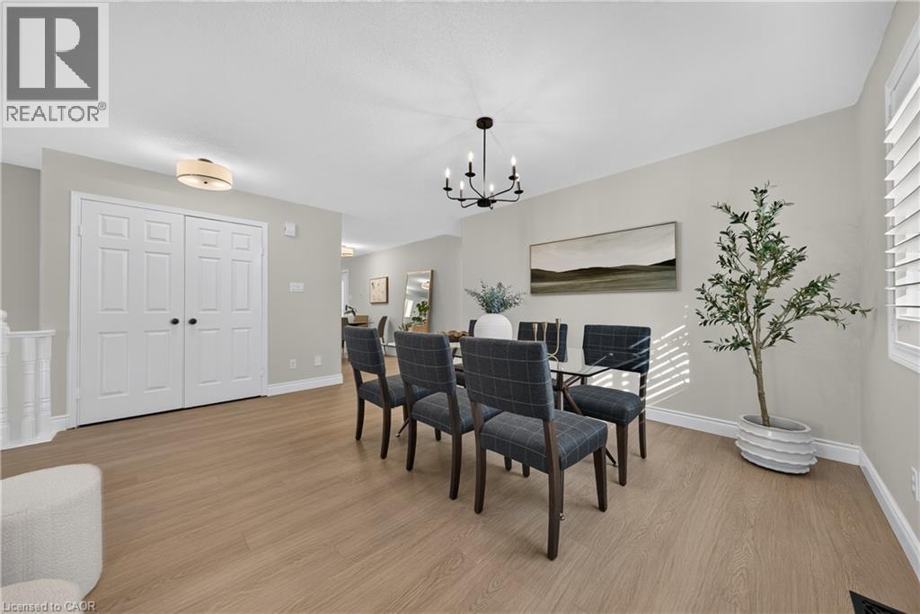 457 Eastbridge Boulevard, Waterloo, Ontario  N2K 3Y4 - Photo 9 - 40853074