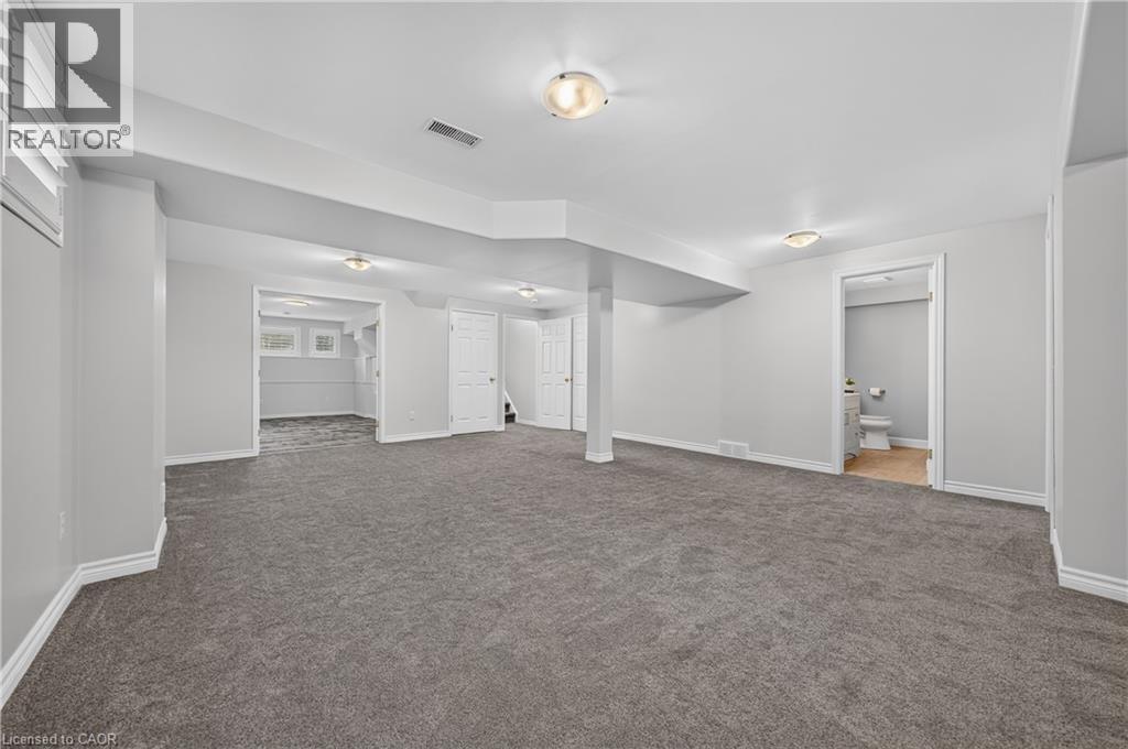 457 Eastbridge Boulevard, Waterloo, Ontario  N2K 3Y4 - Photo 28 - 40853074