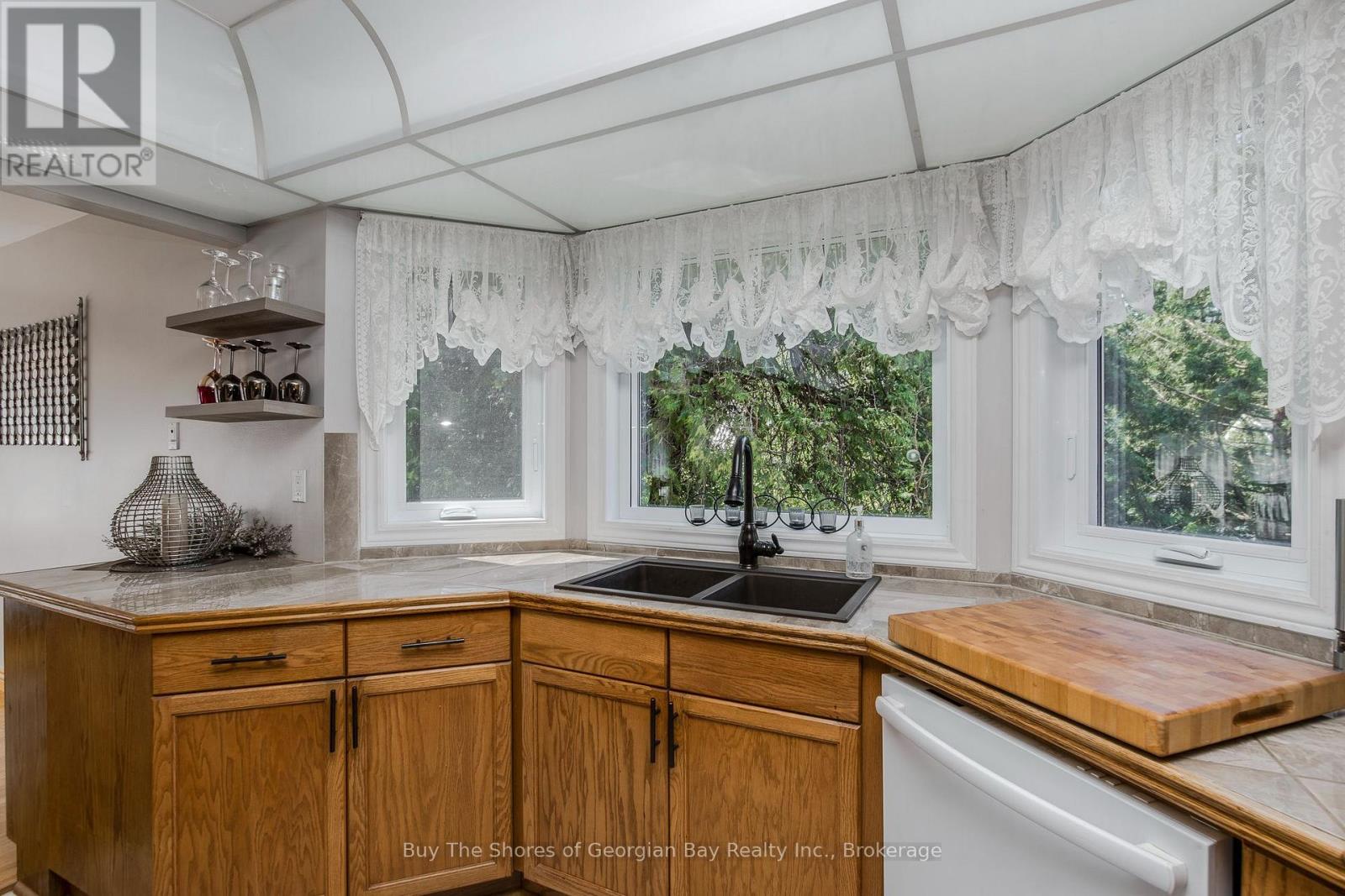 79 King Road, Tay, Ontario  L0K 2C0 - Photo 18 - S13597068