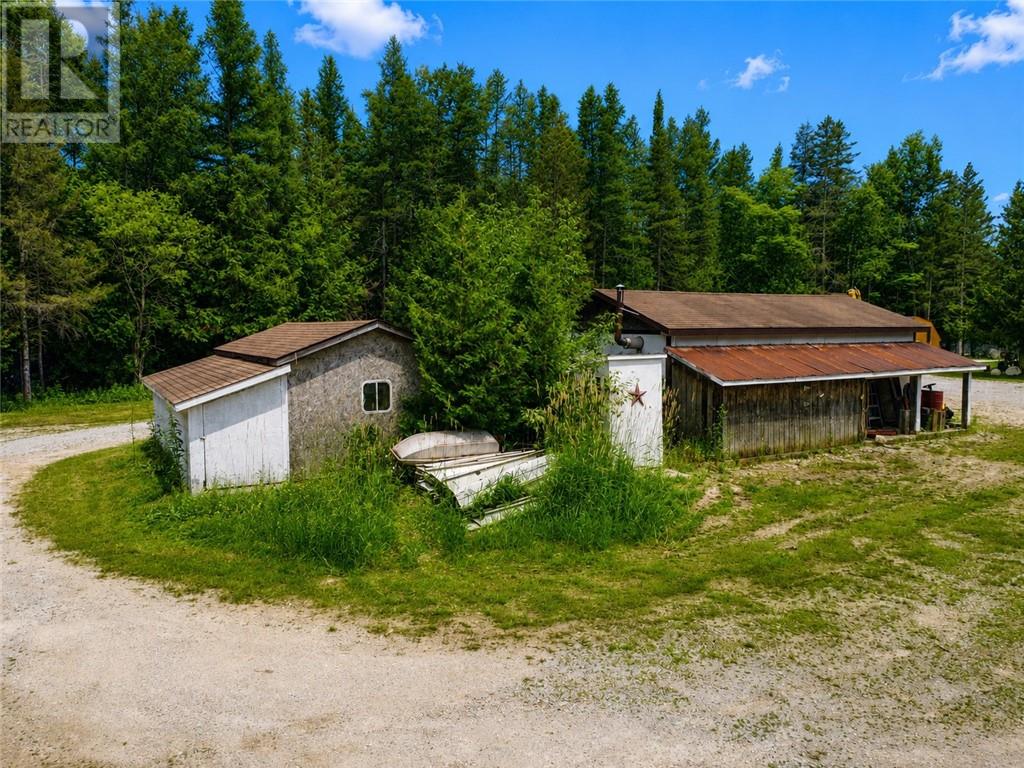 20612 Hwy 540, Silver Water, Ontario  P0P 1Y0 - Photo 20 - 2129239