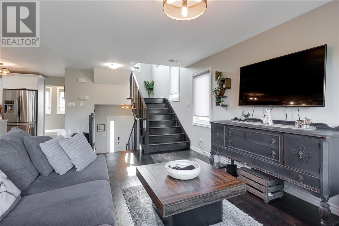 69 Birmingham Drive, Sudbury, Ontario  P3B 4A5 - Photo 6 - 2129608