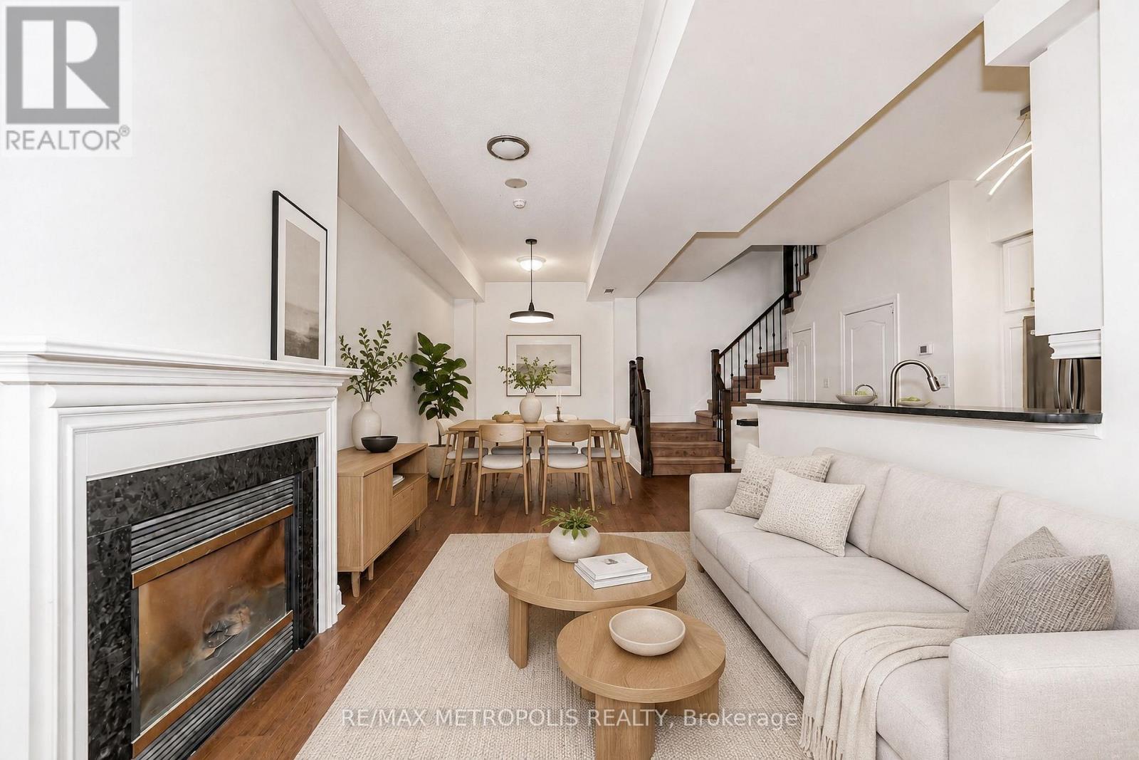 Th13 - 3 Rean Drive, Toronto, Ontario  M2K 3C2 - Photo 10 - C13635884
