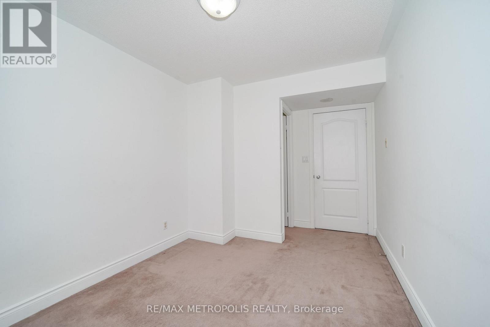 Th13 - 3 Rean Drive, Toronto, Ontario  M2K 3C2 - Photo 27 - C13635884