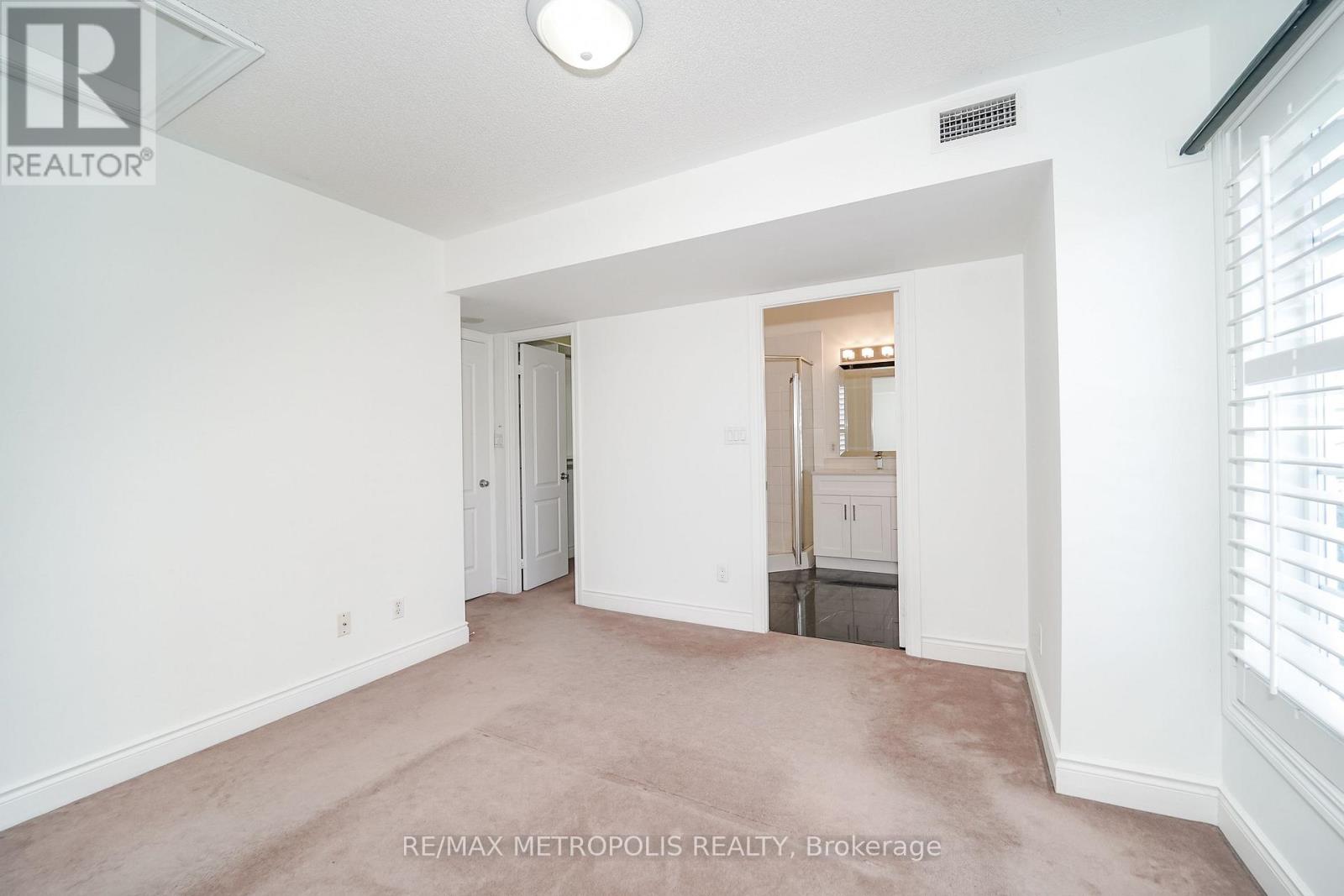 Th13 - 3 Rean Drive, Toronto, Ontario  M2K 3C2 - Photo 38 - C13635884