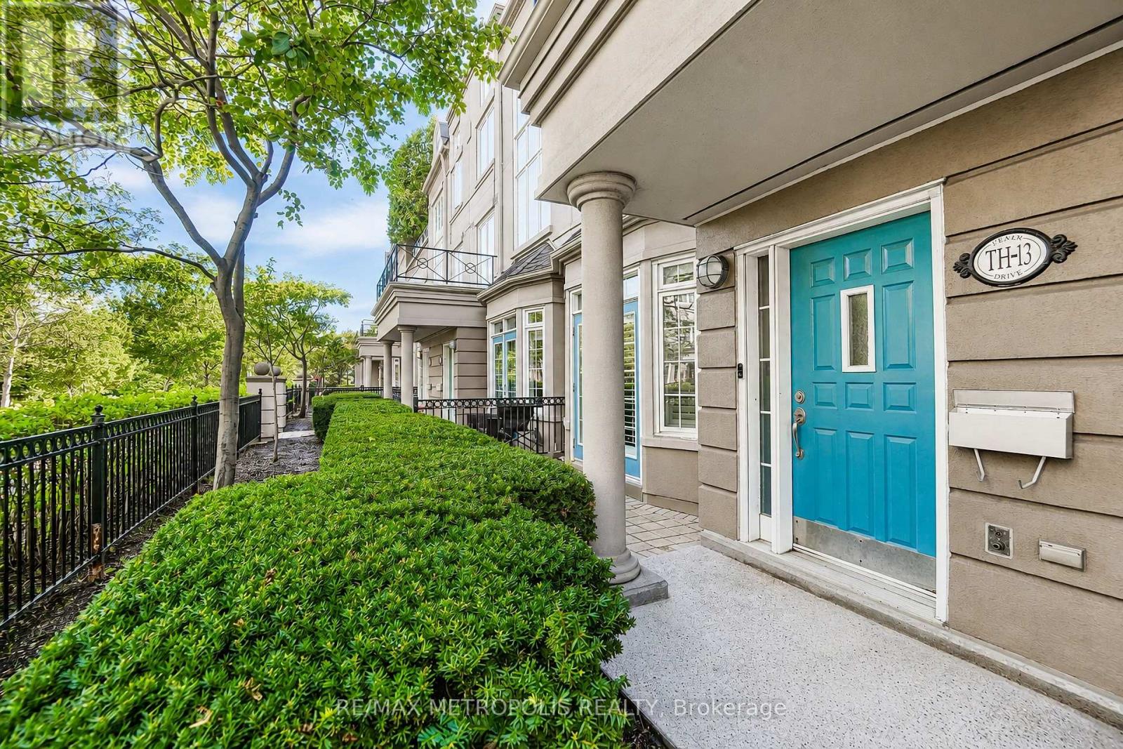 Th13 - 3 Rean Drive, Toronto, Ontario  M2K 3C2 - Photo 5 - C13635884